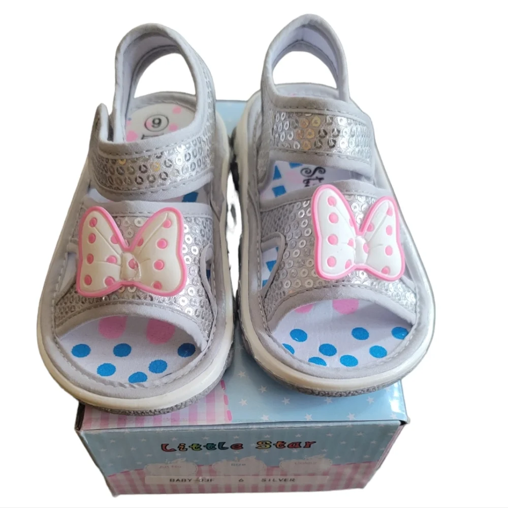 Little Star Silver Sequins White Pink Bow Strap Sandals Squeek Shoes, Size 6
